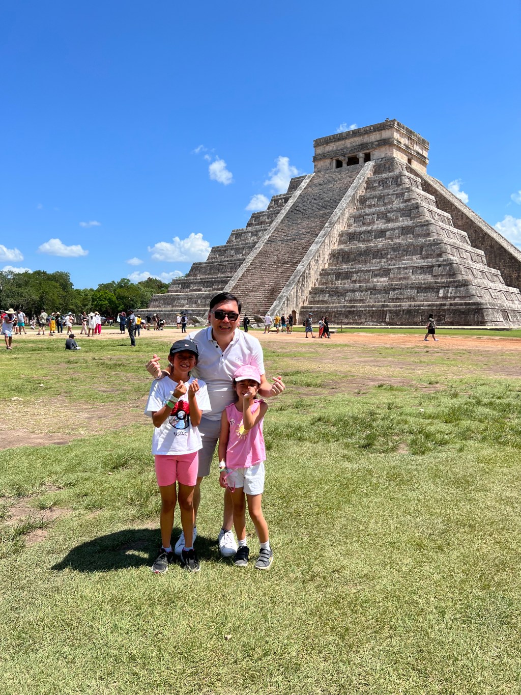 Chichen Itza Day Trip: Exploring Mayan Ruins, Cenote Saamal, and&nbsp;Valladolid