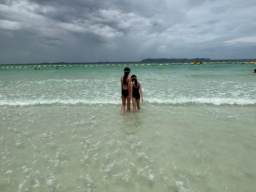 Koh Larn with Kids: Our Adventurous Day Trip to Coral Island&nbsp;(2025)